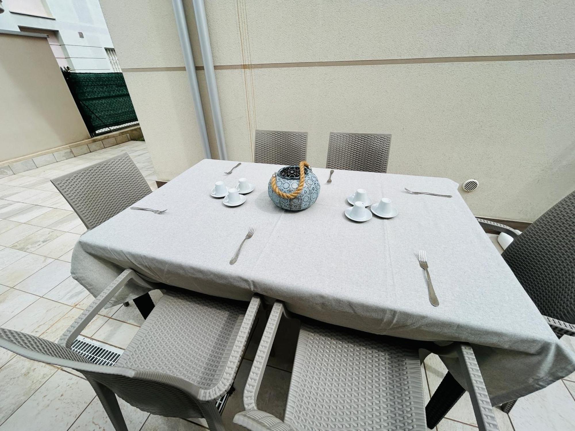 Appartamento Menotti 3A-Flexrent Abissinia Riccione Esterno foto